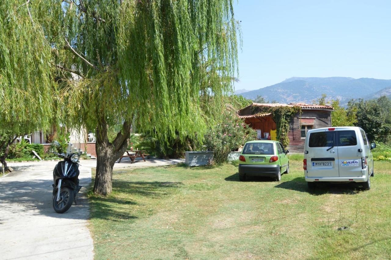 פטרה Mr. Greek Villa מראה חיצוני תמונה